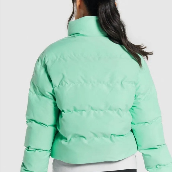 GYMSHARK Puffer Jacket - Picture 2 of 9